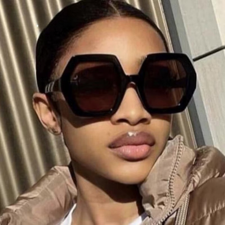 Reboto™ | Bold Elegance – Oversized Polygon Sunglasses