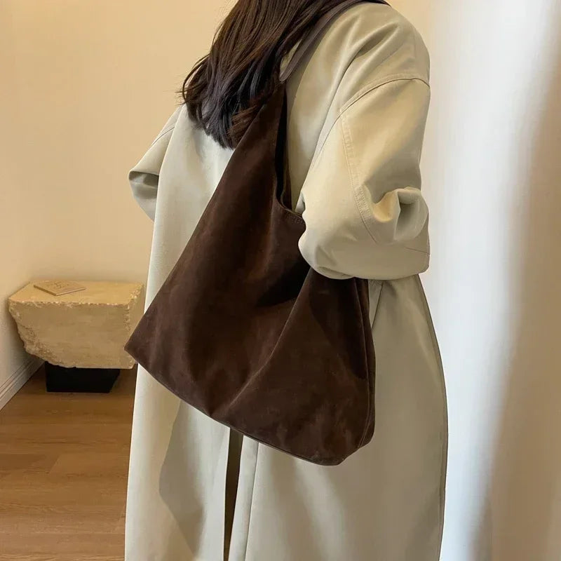 Vivara™️ | Suede Shoulder Bag