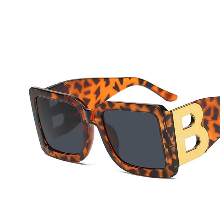 Bellona™️ | Oversized Square B-Accent Sunglasses